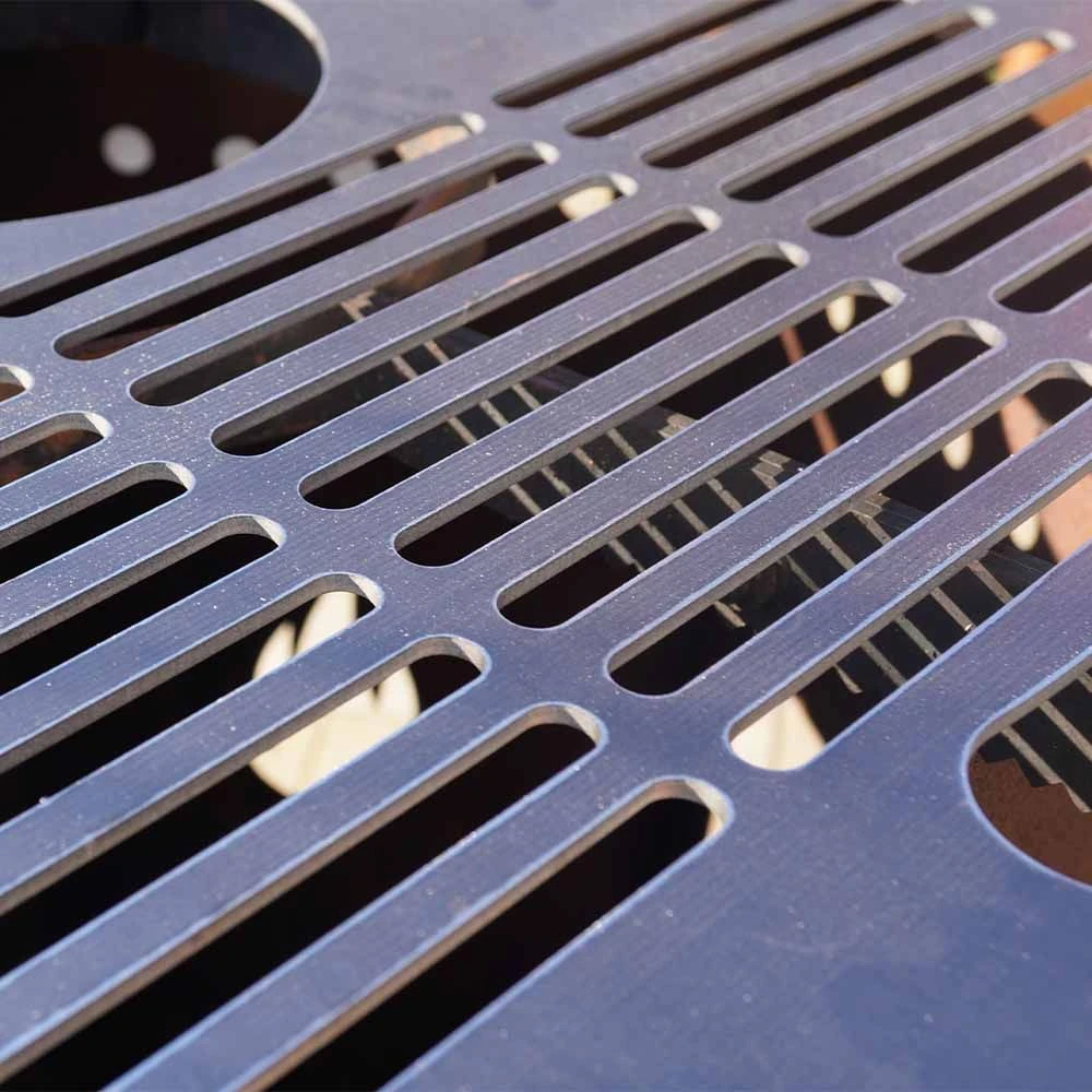 Feuerplatte Grillplatte Mit Integriertem Rost 6-eckig Ø 98 Cm Design 3 5 Feuerplatte Grillplatte Mit Integriertem Rost 6-eckig Ø 98 Cm Design 3 – Bild 5