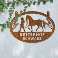 Edelrost Reiterhof Schild Mit Wunschnamen 35 X 50 Cm -Kamiladen Verkäufe 40006065 edelrost hofschild pferd mit wunschnamen 01
