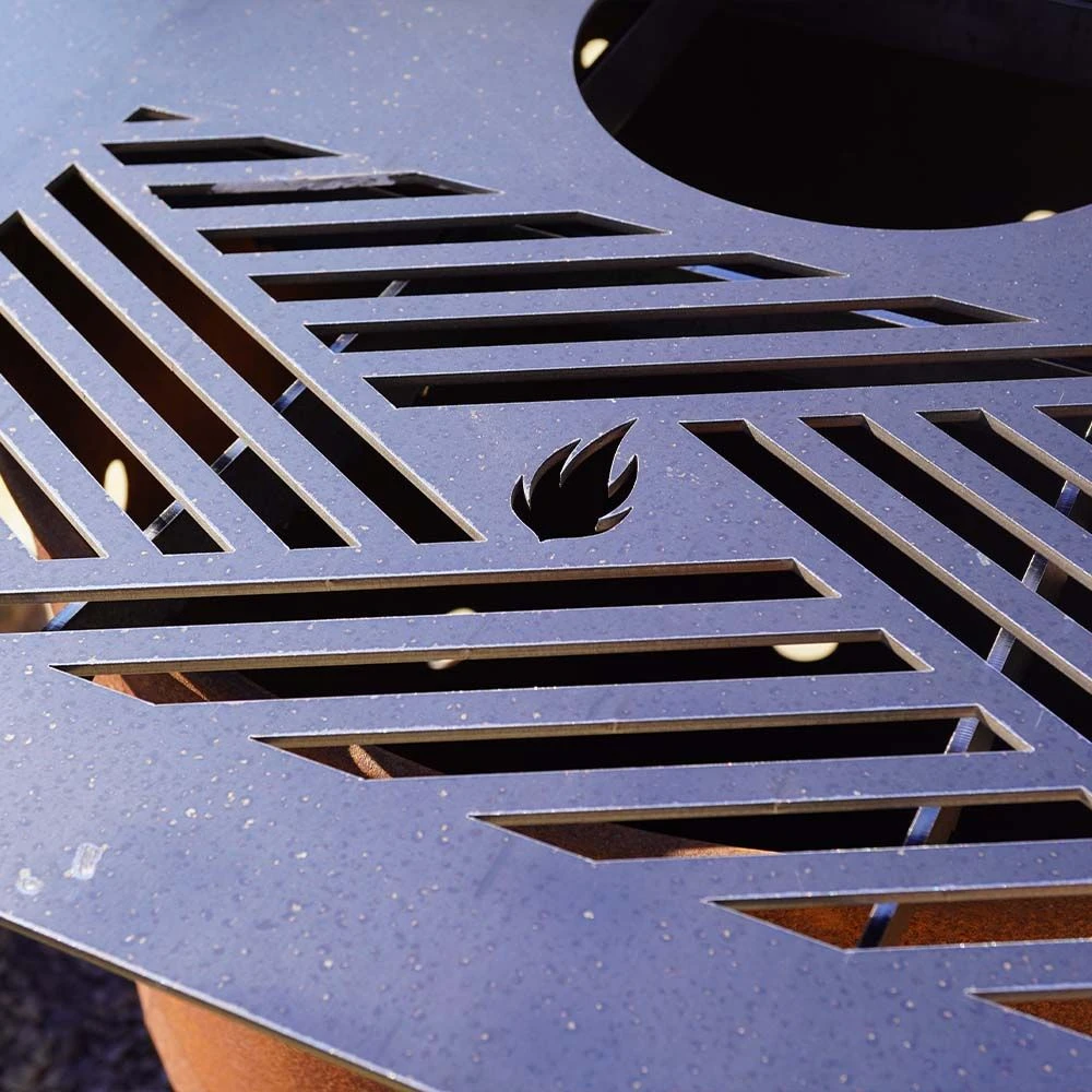 Feuerplatte Grillplatte Mit Integriertem Rost 8-eckig Ø 98 Cm Design 2 – Bild 5